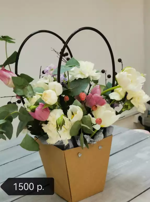Магазин цветов Nina fleur фото - доставка цветов и букетов