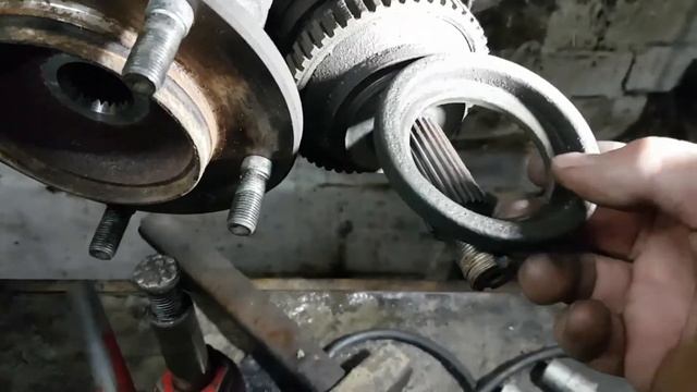 ВОЙ НА НИВЕ В ПЕРЕДИ ДОСТАЛ. НАШЛИ ПРИЧИНУ.