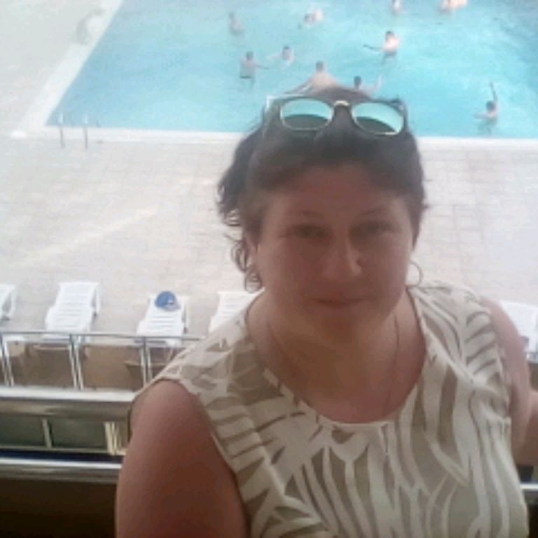 Анна Ларина