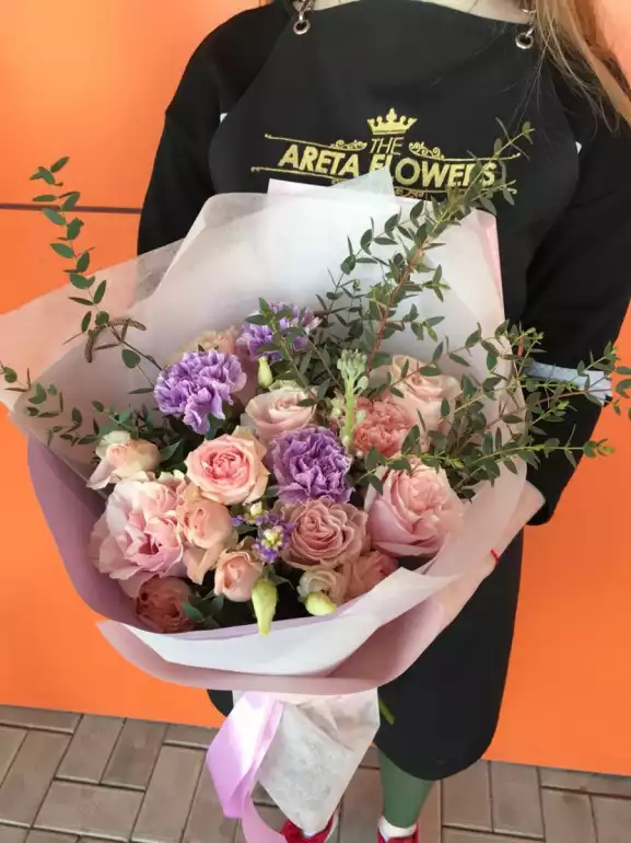 Магазин цветов Areta flowers фото - доставка цветов и букетов