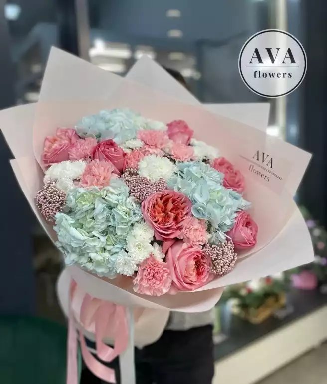 Магазин цветов Ava flowers фото - доставка цветов и букетов