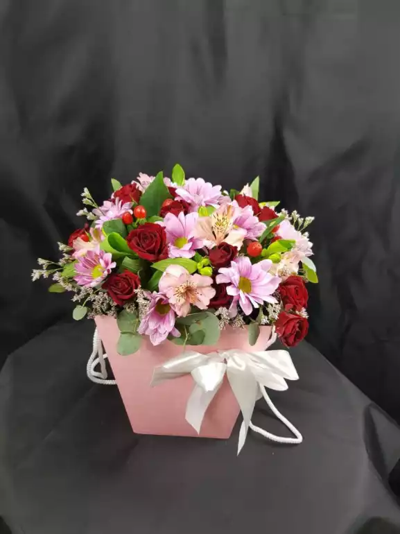 Магазин цветов Цветик семицветик фото - доставка цветов и букетов