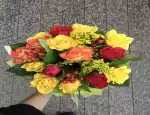 Магазин цветов Цветы вашему дому фото - доставка цветов и букетов