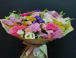 Магазин цветов Floreale фото - доставка цветов и букетов