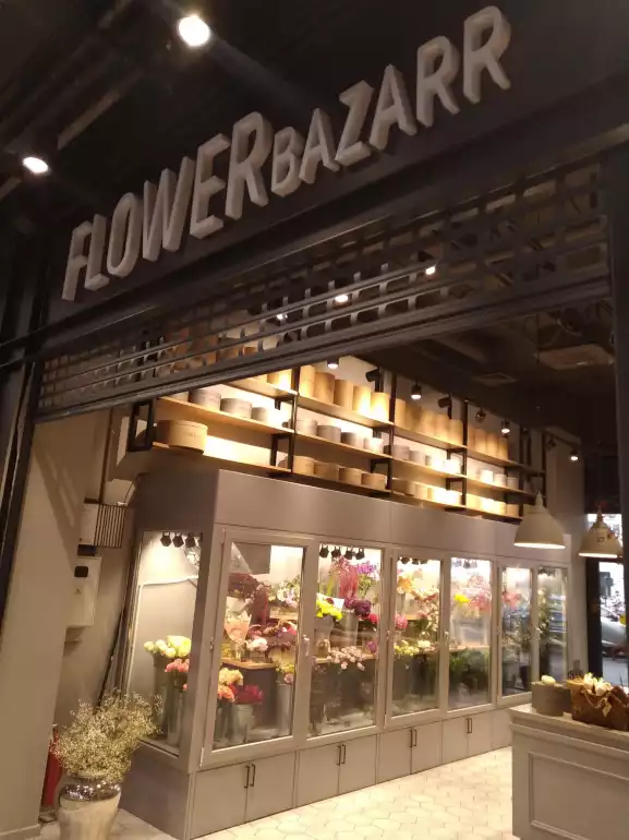 Магазин цветов Flowerbazarr фото - доставка цветов и букетов