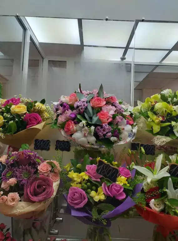 Магазин цветов Flowers_vardi фото - доставка цветов и букетов