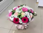 Магазин цветов Guzel flowers фото - доставка цветов и букетов