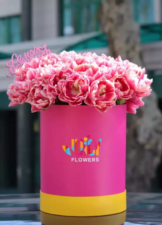 Магазин цветов JUICY Flowers фото - доставка цветов и букетов