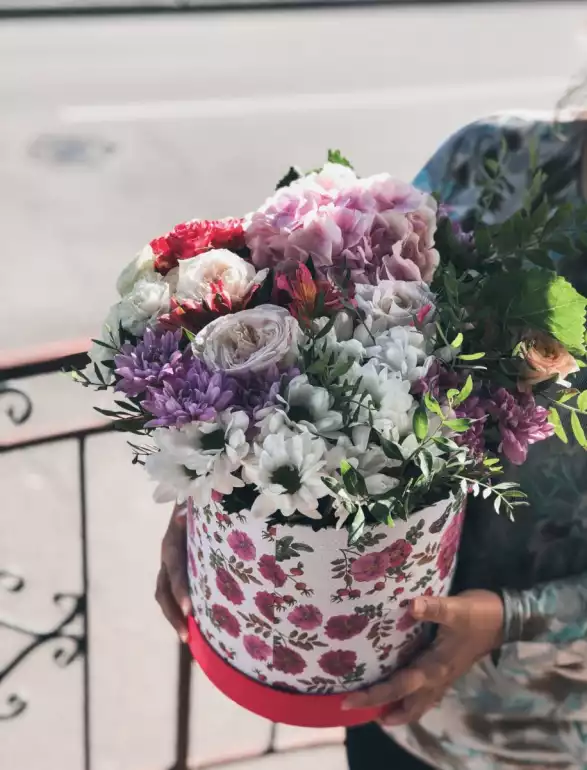 Магазин цветов Love Flowers фото - доставка цветов и букетов