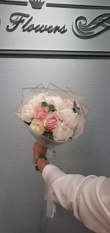 Магазин цветов Luxury flowers фото - доставка цветов и букетов