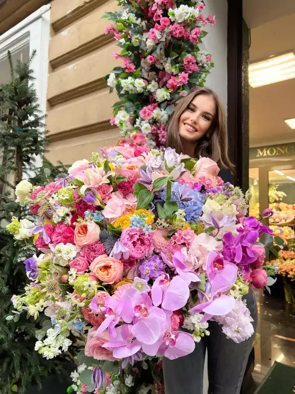 Магазин цветов Monceau flowers фото - доставка цветов и букетов