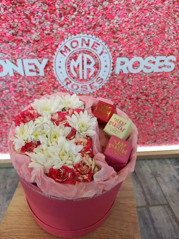 Магазин цветов Money roses фото - доставка цветов и букетов