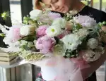 Магазин цветов Шишка flo фото - доставка цветов и букетов