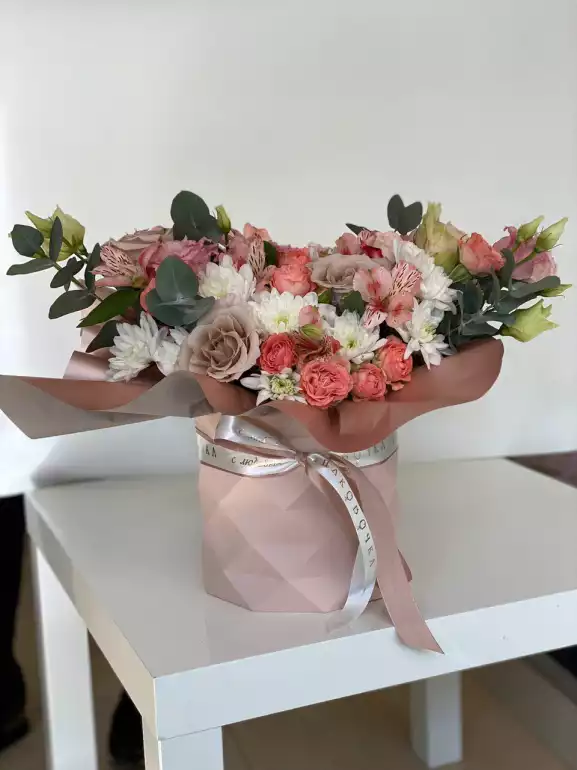 Магазин цветов Упаковочка фото - доставка цветов и букетов